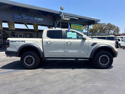 Certified 2025 Ford Ranger Raptor AWD/4WD image 7