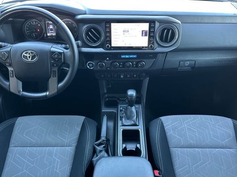 Certified 2023 Toyota Tacoma TRD Off-Road image 13