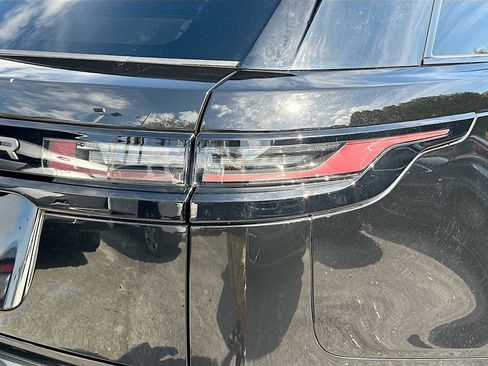 Used 2024 Land Rover Range Rover Velar Dynamic SE AWD/4WD image 33