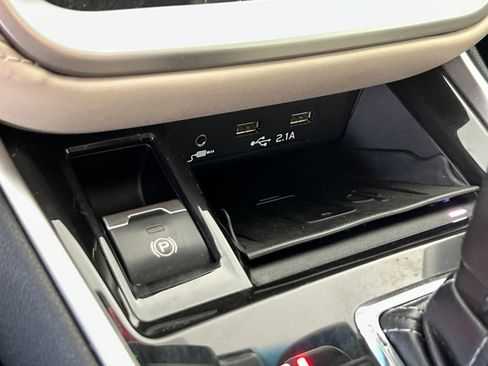 Used 2020 Subaru Legacy Limited AWD/4WD image 35