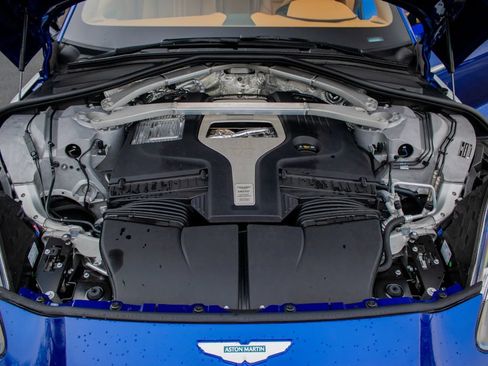 New 2026 Aston Martin DBX 707 AWD/4WD image 17