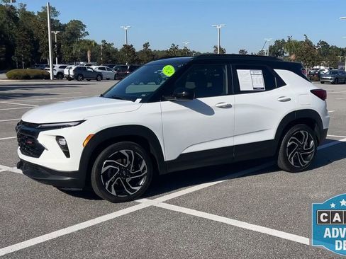 Used 2024 Chevrolet TrailBlazer RS image 4