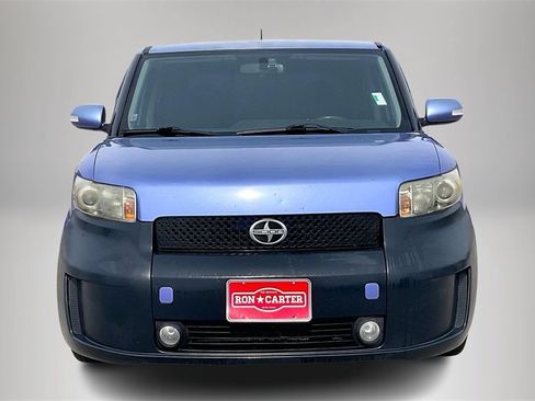 Used 2010 Scion xB Base image 3