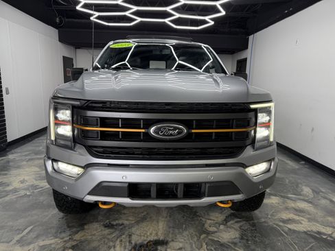 Used 2023 Ford F150 Lariat w/ Equipment Group 502A High image 8