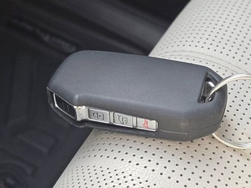 Used 2022 Kia Telluride SX w/ Towing Package FWD image 70