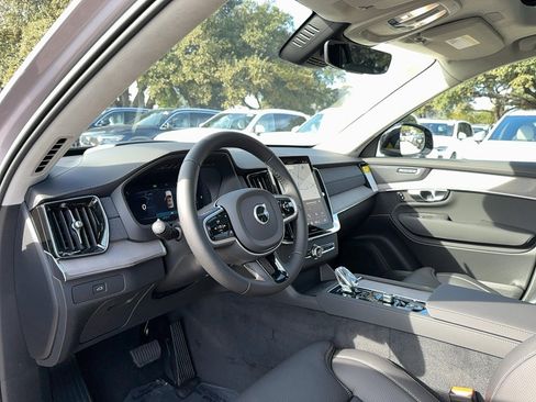 New 2026 Volvo XC90 B6 Ultra image 10