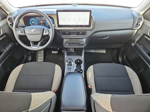 Used 2025 Ford Bronco Sport Big Bend AWD/4WD image 17