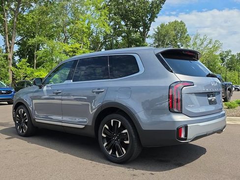 Used 2024 Kia Telluride SX Prestige AWD/4WD image 3