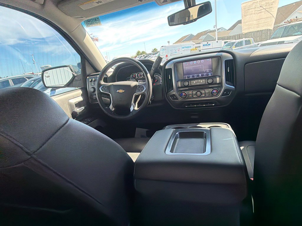 Used 2018 Chevrolet Silverado 1500 LT w/ All Star Edition AWD/4WD image 52