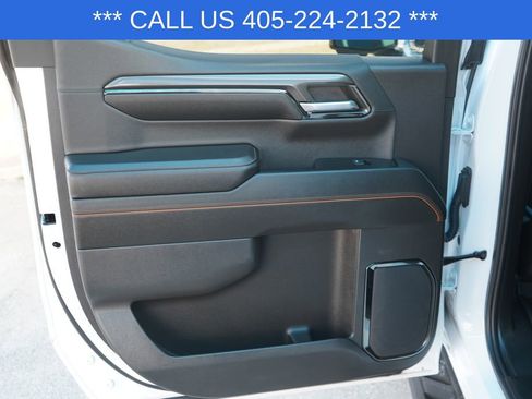 Used 2024 GMC Sierra 1500 AT4 w/ Technology Package image 32