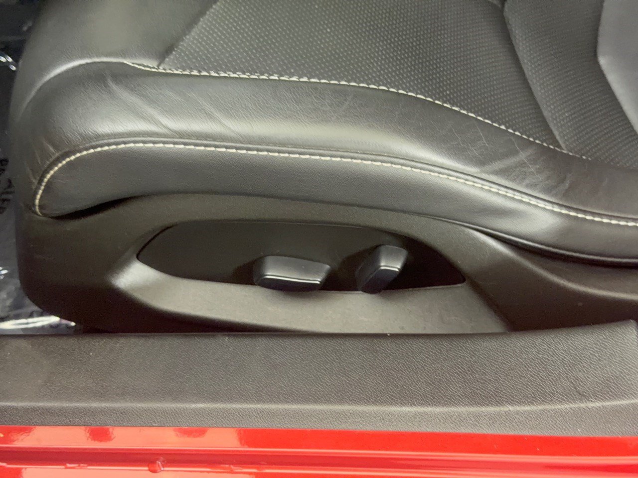 Used 2021 Chevrolet Corvette Stingray Coupe w/ Battery Protection Package RWD image 16