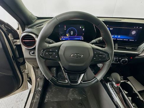 New 2026 Chevrolet Trax RS image 11