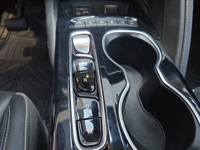 Used 2021 Buick Envision Avenir w/ Technology Package II AWD/4WD image 12