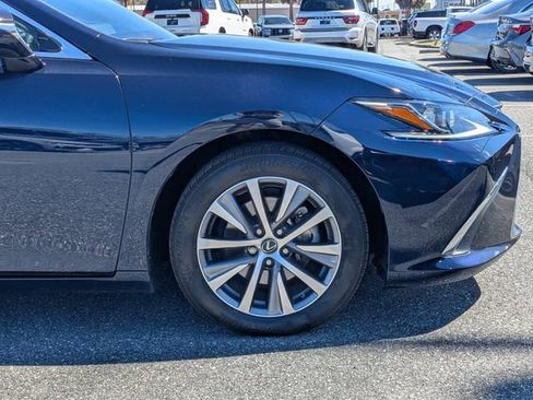 Used 2021 Lexus ES 350 w/ Premium Package image 11