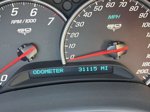 Used 2013 Chevrolet Corvette Convertible w/ 3LT Preferred Equipment Group image 38