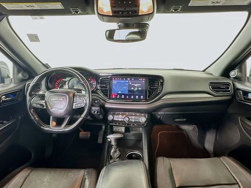 Used 2023 Dodge Durango GT AWD/4WD image 3