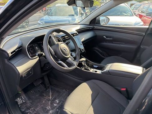 Used 2024 Hyundai Tucson SE FWD image 18