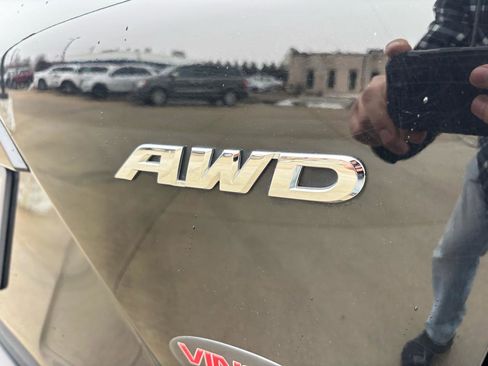 Used 2020 Honda CR-V EX-L image 11