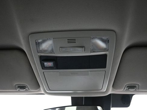 Used 2020 Toyota Tacoma SR image 21