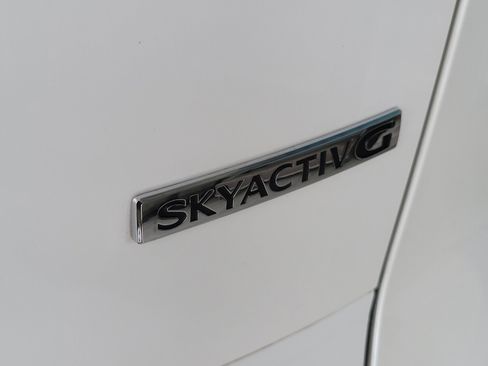 Used 2022 MAZDA CX-9 Signature image 5