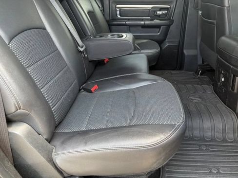 Used 2016 RAM 1500 Sport w/ Black Ram 1500 Sport Group AWD/4WD image 18