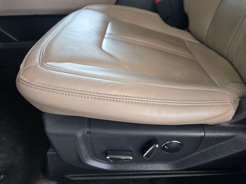 Used 2024 Ford Expedition Max Limited RWD image 19