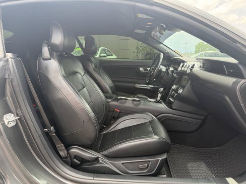 Used 2020 Ford Mustang GT Premium w/ GT Performance Package RWD image 14