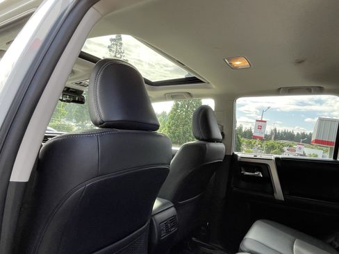 Certified 2024 Toyota 4Runner SR5 Premium w/ Moonroof Package AWD/4WD image 15