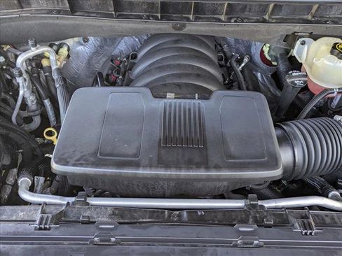 Used 2021 Chevrolet Tahoe LT w/ LT Signature Package image 23