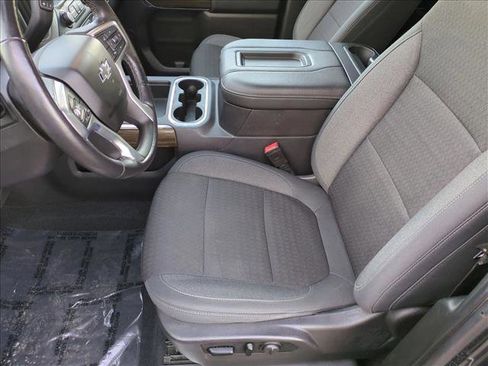 Used 2020 Chevrolet Silverado 1500 LT Trail Boss image 15