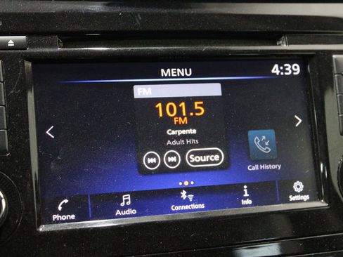 Used 2020 Nissan Rogue SV image 28