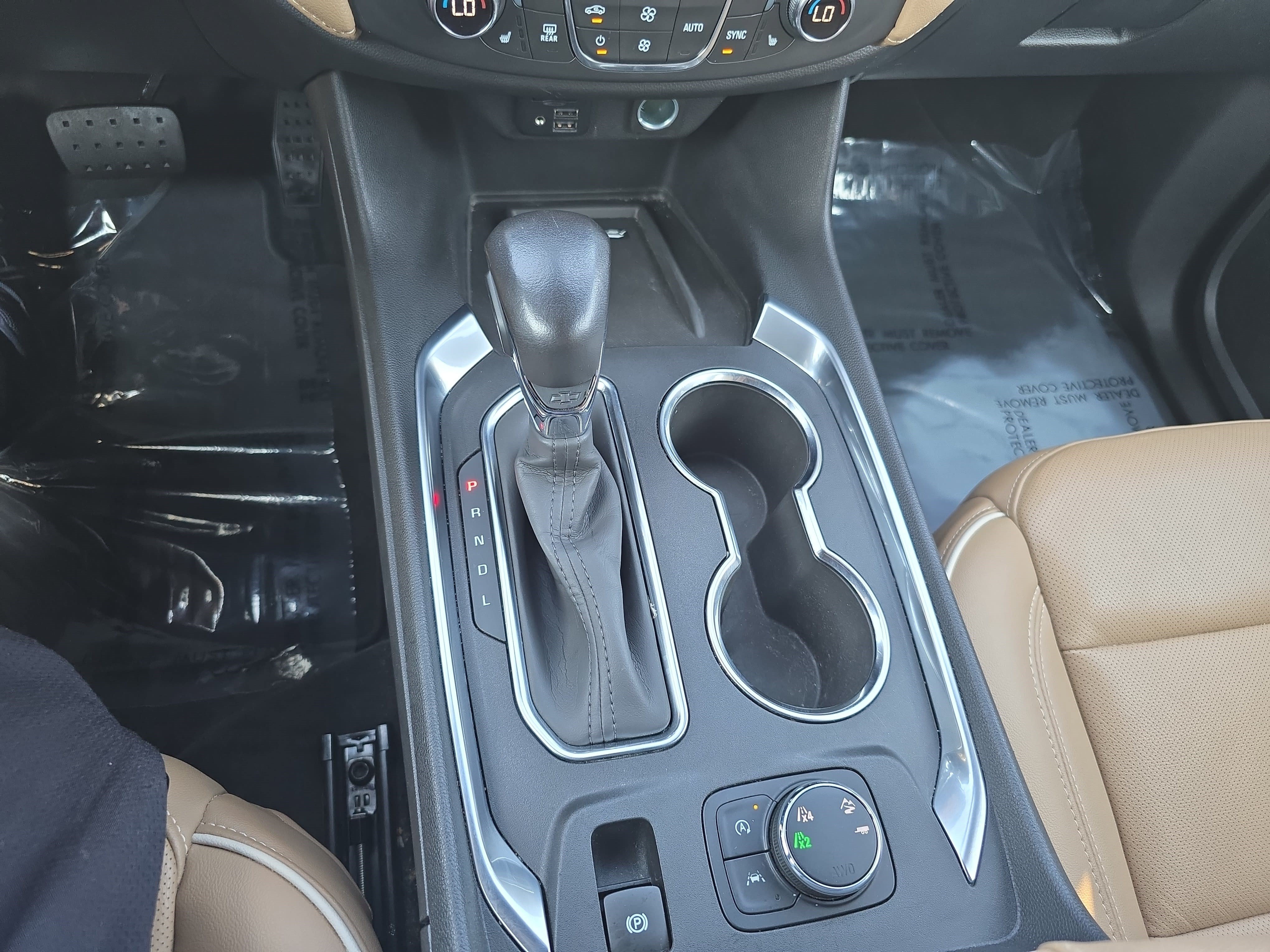 Used 2022 Chevrolet Traverse Premier AWD/4WD image 27