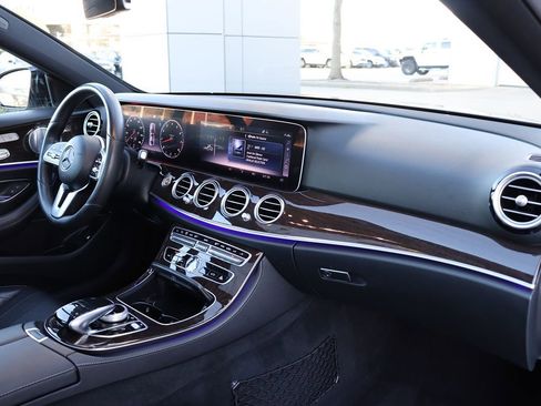 Used 2019 Mercedes-Benz E 450 4MATIC Sedan w/ Premium Package image 13