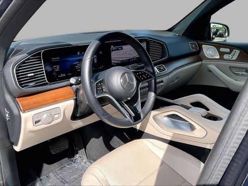 Used 2024 Mercedes-Benz GLE 450 4MATIC image 14