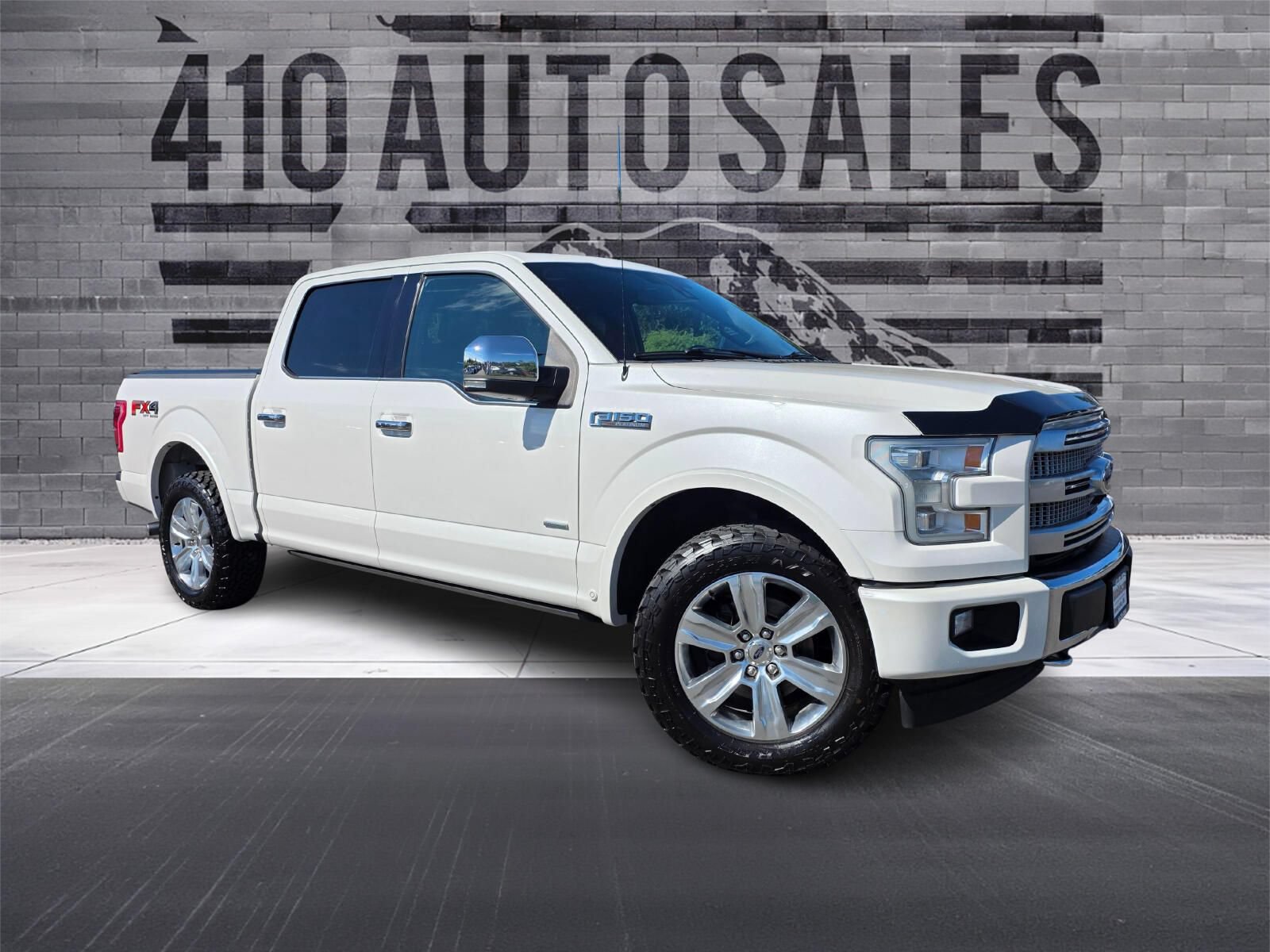 Used 2017 Ford F150 Platinum w/ Technology Package AWD/4WD image 1