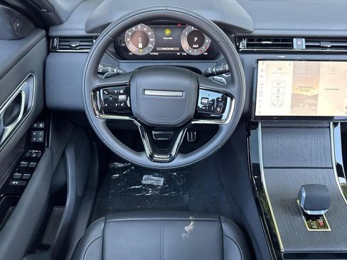 New 2026 Land Rover Range Rover Velar Dynamic SE AWD/4WD image 16