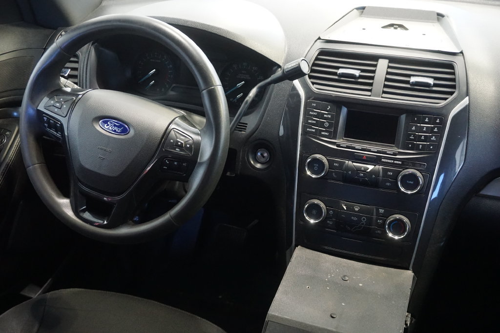 Used 2019 Ford Explorer 4WD Police Interceptor image 24