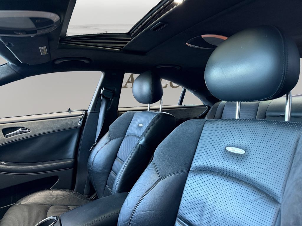 Used 2006 Mercedes-Benz CLS 55 AMG image 9