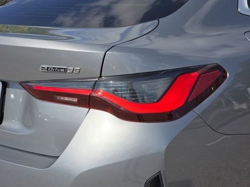 Certified 2023 BMW i4 eDrive35 w/ Premium Package image 10