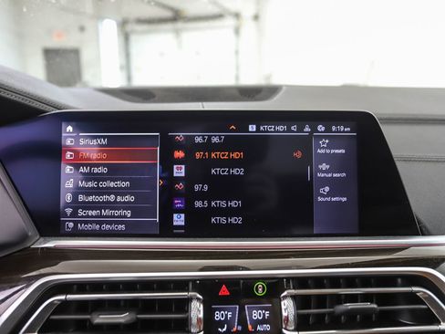 Used 2019 BMW X5 xDrive40i w/ Convenience Package image 16