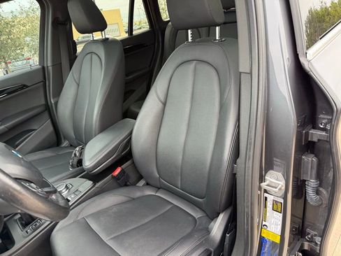 Used 2019 BMW X1 sDrive28i w/ Convenience Package image 13
