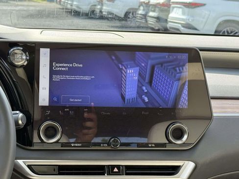 Used 2024 Lexus RX 350 Premium image 10