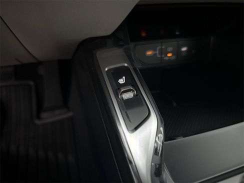 New 2025 Kia Sorento EX w/ Panoramic Sunroof Package image 38