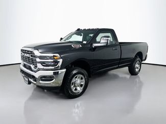 New 2026 RAM 2500 Tradesman w/ Chrome Appearance Group AWD/4WD video 3