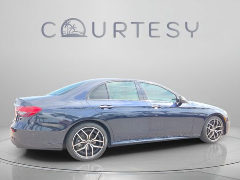 Used 2023 Mercedes-Benz E 350 Sedan image 5