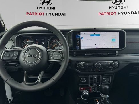 Used 2026 Jeep Gladiator Rubicon AWD/4WD image 10