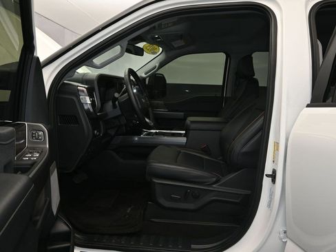 Used 2025 Ford F250 Lariat w/ Tremor Off-Road Package AWD/4WD image 23