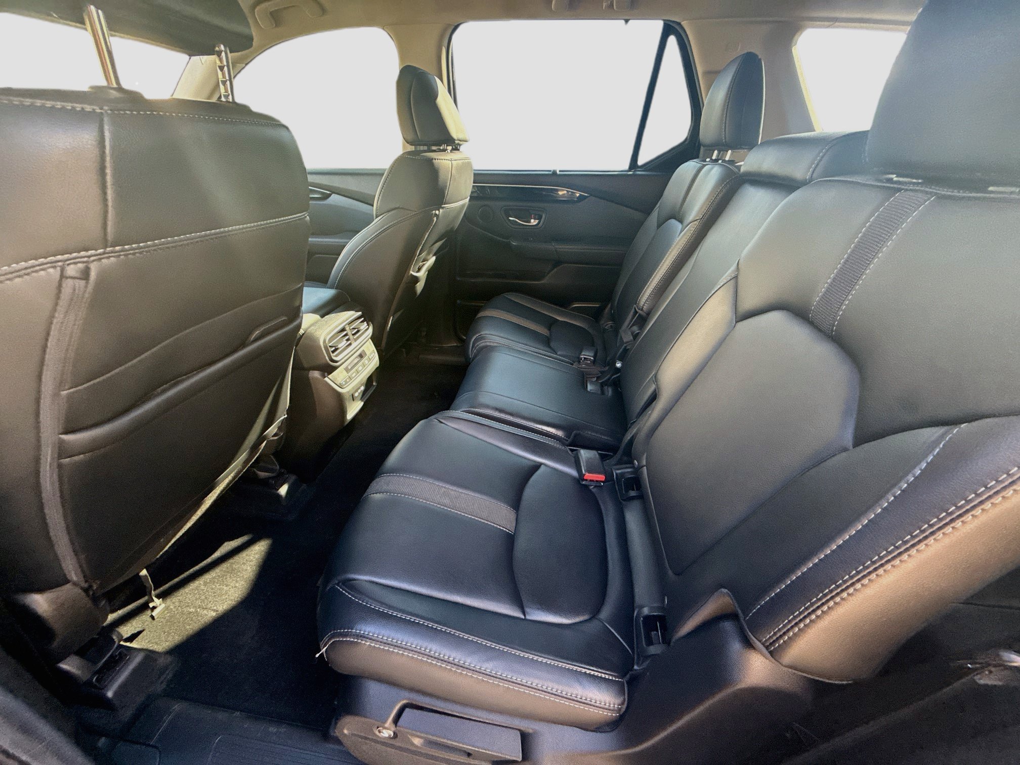 Used 2025 Honda Pilot EX-L image 23