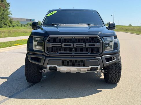 Used 2018 Ford F150 Raptor w/ Equipment Group 802A Luxury AWD/4WD image 2
