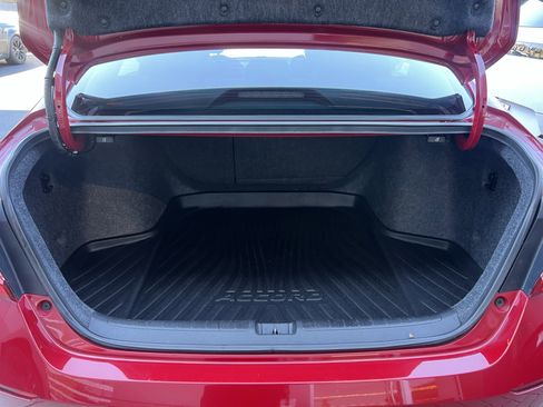 Used 2021 Honda Accord Sport image 37